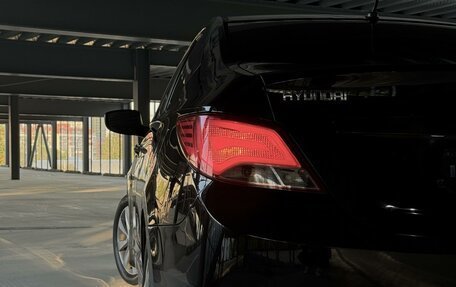 Hyundai Solaris II рестайлинг, 2014 год, 1 050 000 рублей, 1 фотография