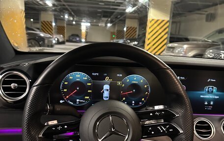 Mercedes-Benz E-Класс, 2022 год, 4 900 000 рублей, 6 фотография
