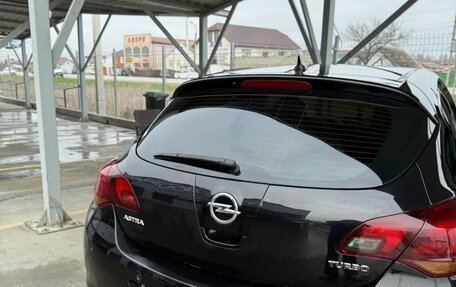 Opel Astra J, 2011 год, 660 000 рублей, 5 фотография