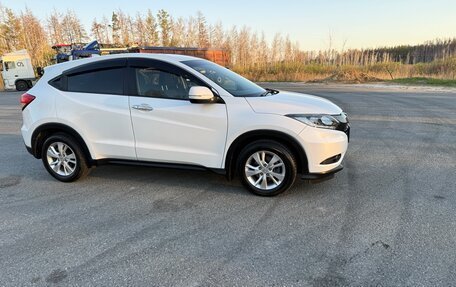 Honda Vezel, 2016 год, 1 760 000 рублей, 11 фотография