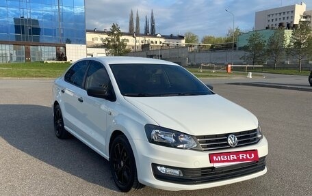 Volkswagen Polo VI (EU Market), 2015 год, 1 260 000 рублей, 2 фотография