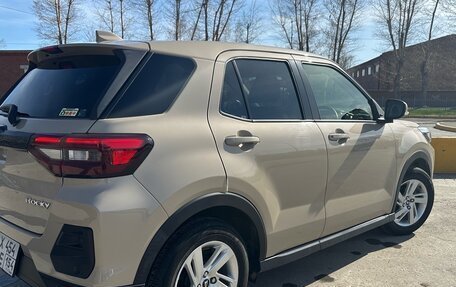 Daihatsu Rocky, 2021 год, 1 710 000 рублей, 5 фотография
