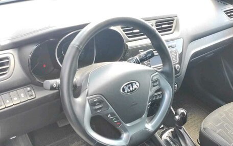KIA Rio III рестайлинг, 2015 год, 1 350 000 рублей, 8 фотография