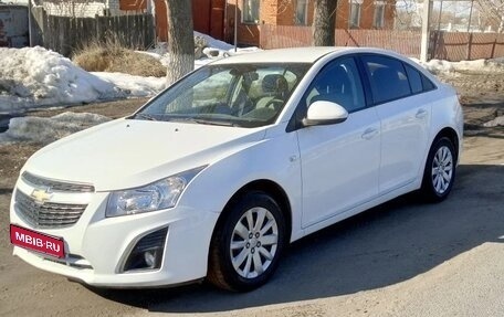 Chevrolet Cruze II, 2013 год, 1 000 000 рублей, 1 фотография