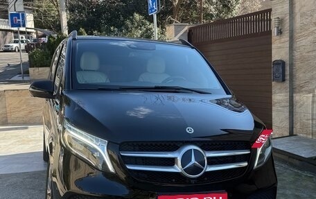 Mercedes-Benz V-Класс, 2022 год, 8 050 000 рублей, 1 фотография