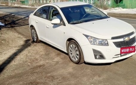 Chevrolet Cruze II, 2013 год, 1 000 000 рублей, 3 фотография