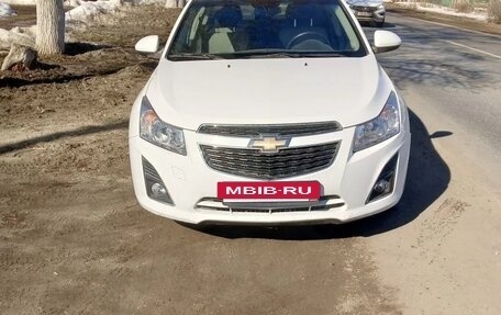 Chevrolet Cruze II, 2013 год, 1 000 000 рублей, 4 фотография