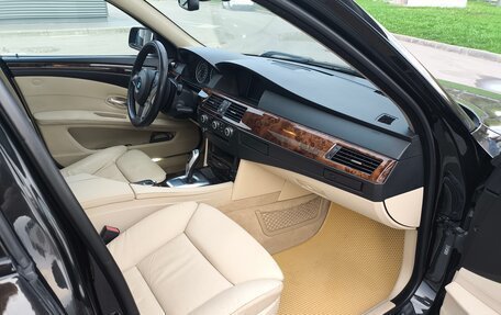 BMW 5 серия, 2009 год, 1 700 000 рублей, 11 фотография