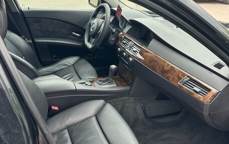 BMW 5 серия, 2006 год, 900 000 рублей, 11 фотография