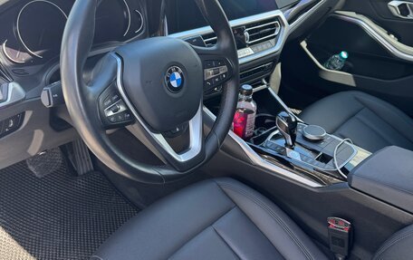BMW 3 серия, 2019 год, 3 700 000 рублей, 6 фотография