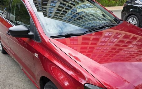 Volkswagen Polo VI (EU Market), 2012 год, 700 000 рублей, 3 фотография