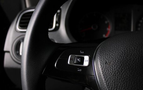 Volkswagen Polo VI (EU Market), 2017 год, 1 220 000 рублей, 14 фотография