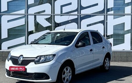 Renault Logan II, 2017 год, 540 000 рублей, 2 фотография