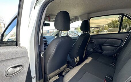 Renault Logan II, 2017 год, 540 000 рублей, 10 фотография