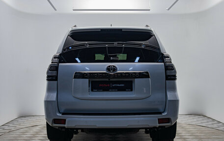 Toyota Land Cruiser Prado 150 рестайлинг 2, 2021 год, 6 280 000 рублей, 4 фотография
