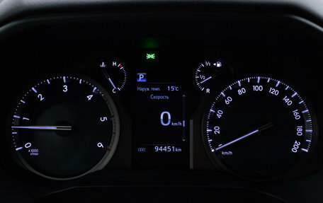 Toyota Land Cruiser Prado 150 рестайлинг 2, 2021 год, 6 280 000 рублей, 12 фотография