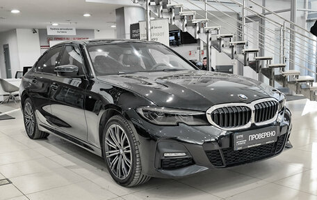 BMW 3 серия, 2021 год, 3 750 000 рублей, 3 фотография