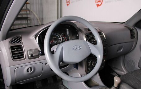 Hyundai Accent II, 2011 год, 699 000 рублей, 7 фотография
