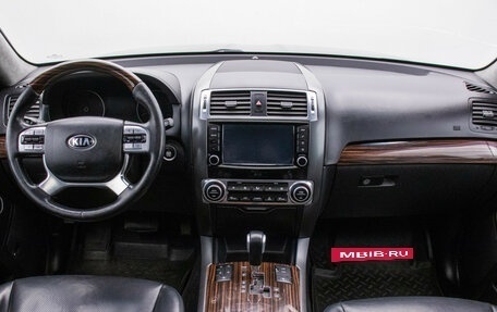 KIA Mohave I, 2017 год, 2 670 000 рублей, 13 фотография