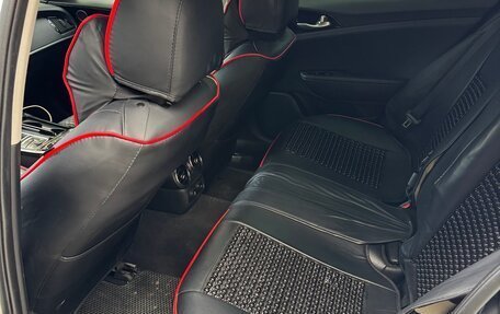 KIA Stinger I, 2018 год, 2 200 000 рублей, 11 фотография