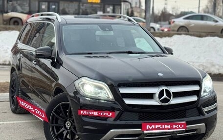 Mercedes-Benz GL-Класс, 2012 год, 1 890 000 рублей, 3 фотография