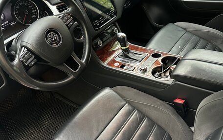 Volkswagen Touareg III, 2013 год, 2 590 000 рублей, 13 фотография