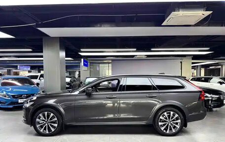 Volvo V90 Cross Country I рестайлинг, 2024 год, 5 262 000 рублей, 5 фотография