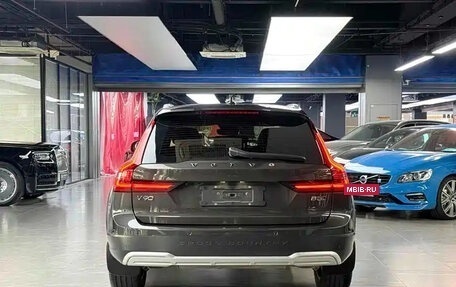 Volvo V90 Cross Country I рестайлинг, 2024 год, 5 262 000 рублей, 3 фотография