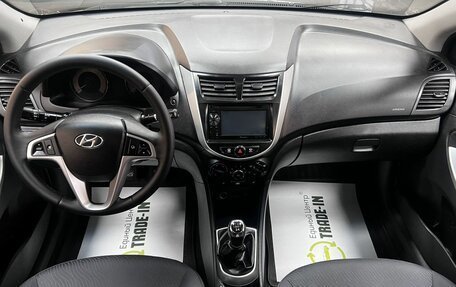 Hyundai Solaris II рестайлинг, 2011 год, 745 000 рублей, 11 фотография