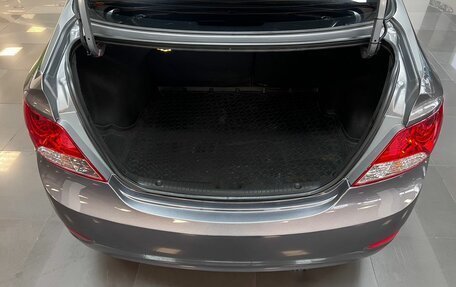 Hyundai Solaris II рестайлинг, 2011 год, 745 000 рублей, 7 фотография