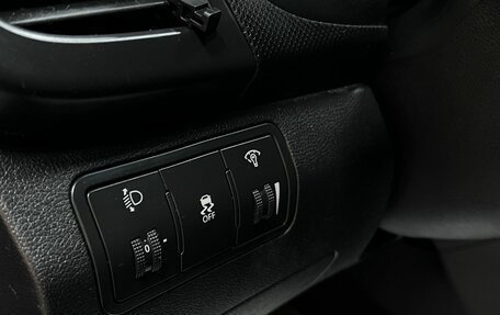 Hyundai Solaris II рестайлинг, 2011 год, 745 000 рублей, 17 фотография
