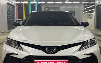 Toyota Camry, 2021 год, 3 800 000 рублей, 1 фотография