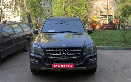 Mercedes-Benz M-Класс, 2011 год, 1 650 000 рублей, 1 фотография