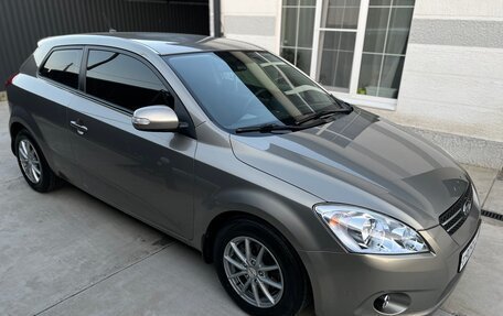 KIA cee'd I рестайлинг, 2010 год, 850 000 рублей, 7 фотография
