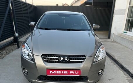 KIA cee'd I рестайлинг, 2010 год, 850 000 рублей, 4 фотография