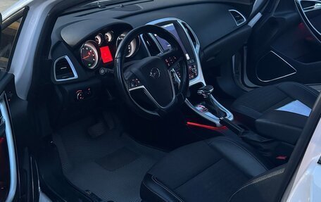Opel Astra J, 2013 год, 666 666 рублей, 5 фотография