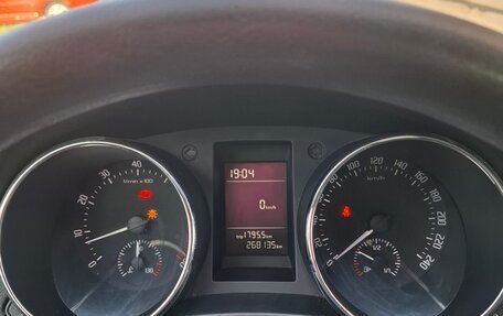 Skoda Yeti I рестайлинг, 2011 год, 450 000 рублей, 9 фотография