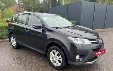 Toyota RAV4, 2013 год, 1 690 000 рублей, 3 фотография