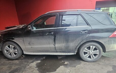 Mercedes-Benz M-Класс, 2011 год, 1 000 000 рублей, 3 фотография