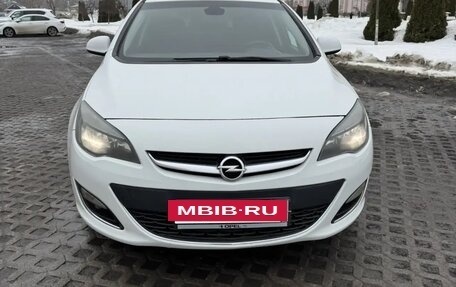 Opel Astra J, 2014 год, 830 000 рублей, 5 фотография
