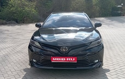 Toyota Camry, 2019 год, 3 050 000 рублей, 1 фотография