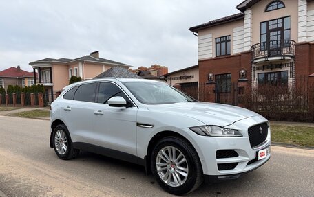 Jaguar F-Pace, 2016 год, 2 600 000 рублей, 12 фотография