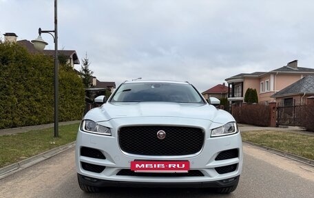 Jaguar F-Pace, 2016 год, 2 600 000 рублей, 20 фотография