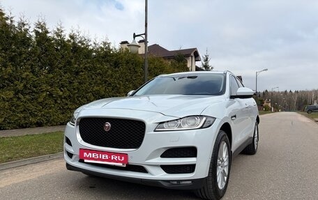 Jaguar F-Pace, 2016 год, 2 600 000 рублей, 21 фотография