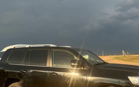 Toyota Land Cruiser 200, 2016 год, 4 250 000 рублей, 3 фотография
