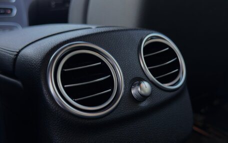 Mercedes-Benz C-Класс, 2017 год, 2 550 000 рублей, 19 фотография