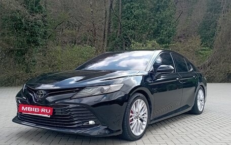 Toyota Camry, 2019 год, 3 050 000 рублей, 7 фотография