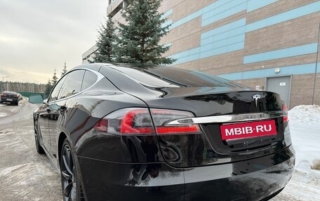 Tesla Model S I, 2020 год, 4 000 000 рублей, 1 фотография