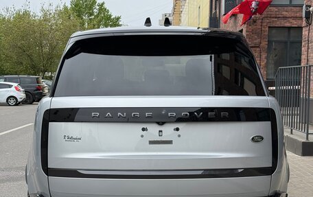 Land Rover Range Rover IV рестайлинг, 2022 год, 13 900 000 рублей, 5 фотография
