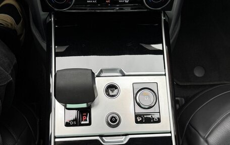 Land Rover Range Rover IV рестайлинг, 2022 год, 13 900 000 рублей, 19 фотография